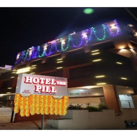 Hotel The Pill, Bhavnagar Exterior foto