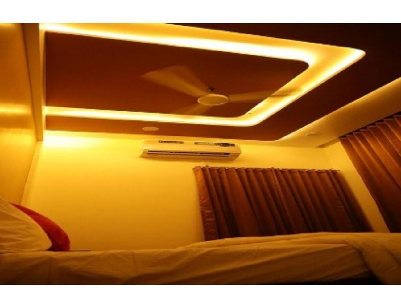 Hotel The Pill, Bhavnagar Exterior foto